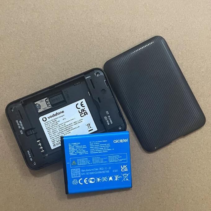 মূল ভোডাফোন R228T পকেট রাউটার 150Mbps 4G LTE ওয়্যারলেস ওয়াইফাই পোর্টেবল মডেম মিনি আউটডোর হটস্পট সিম কার্ড স্লট সহ 7